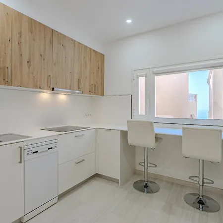 San Eugenio Cozy Апартаменты *